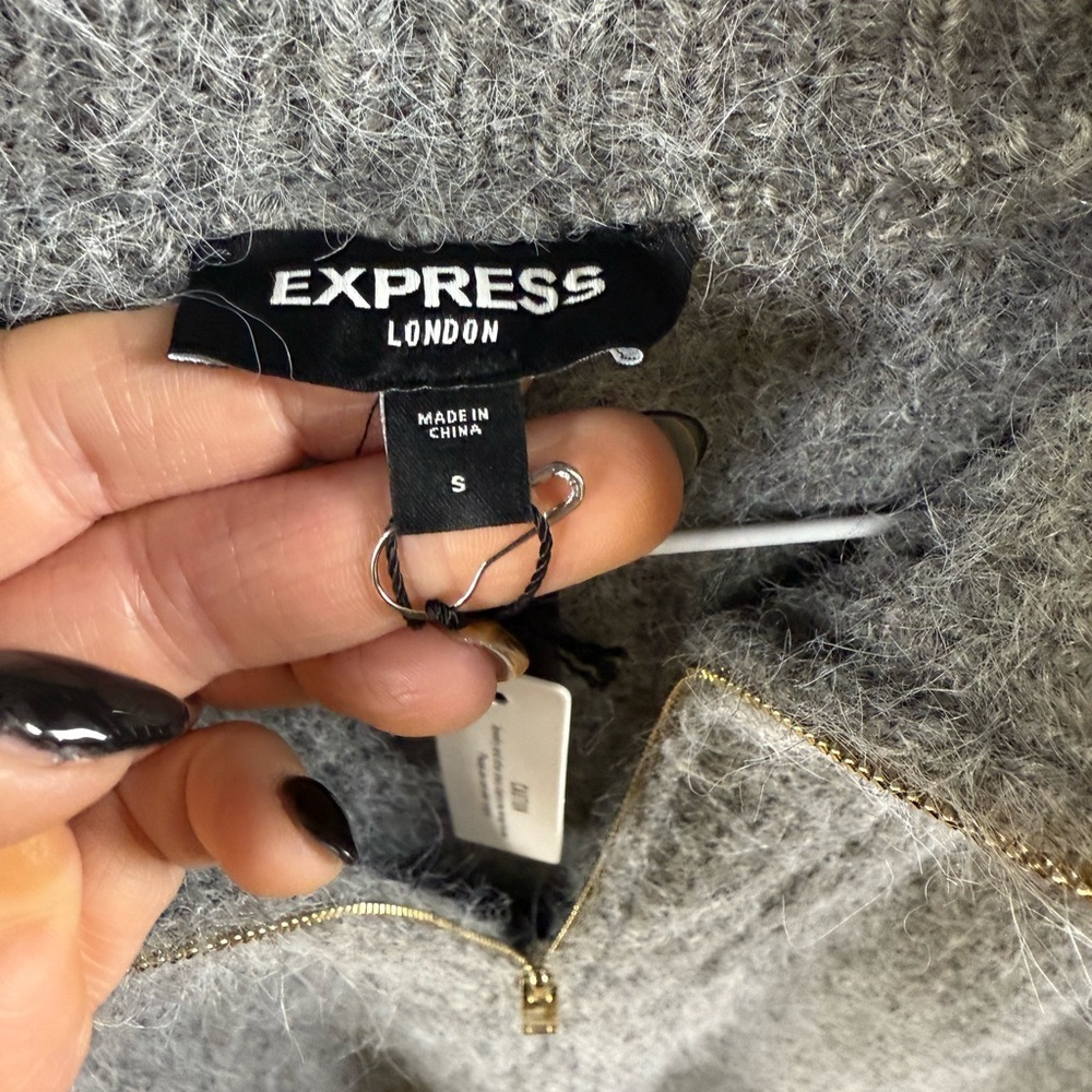 NWT!!! Express Charcoal Oversized Women's Cowl Neck Sweater Small 1/4 Zip - Picture 6 of 14